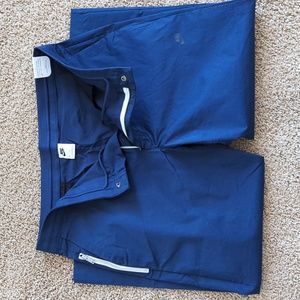 NIKE SNEAKER LENGTH PANTS